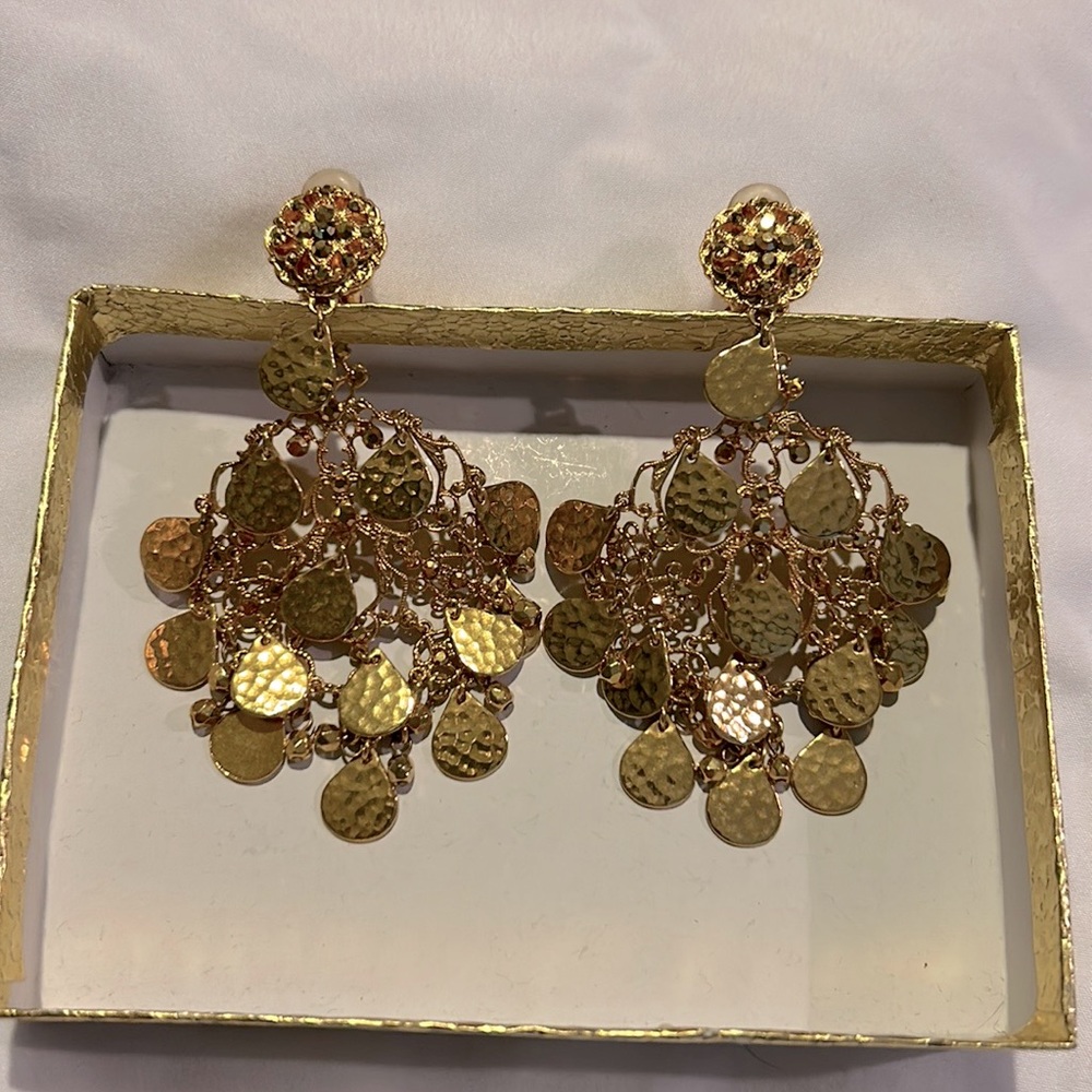 BARRERA earrings